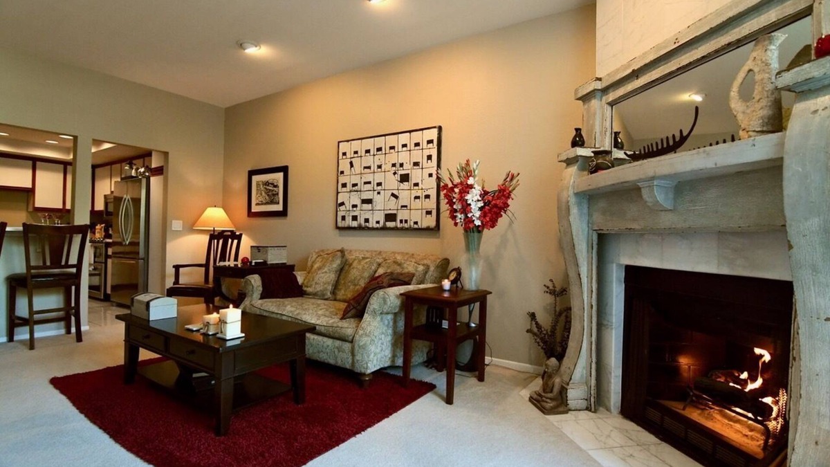 Playa Del Rey Condo | Pool View 2BR-2BA by LAX & Beach