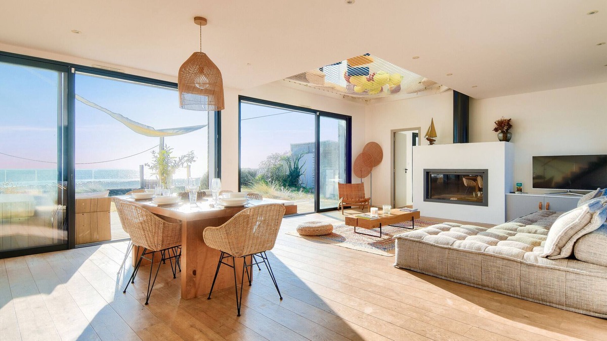 La Gueriniere Ski Chalet | Pool, view and beach access, 6 adults/2 children
