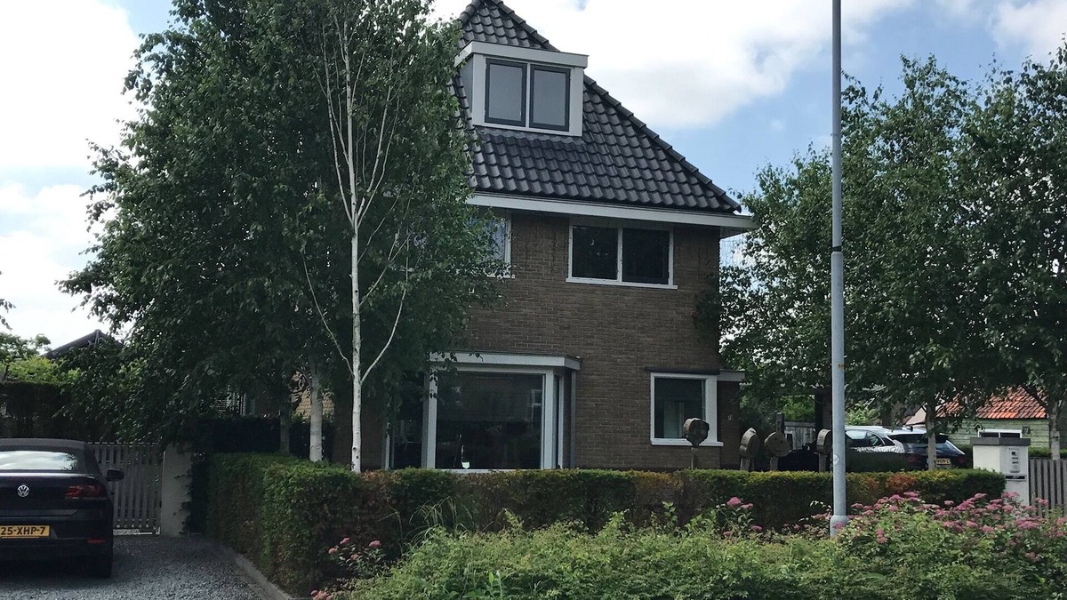 Municipality of Oostzaan Villa | POOL VILLA NEAR AMSTERDAM 3 bedroom Free parking