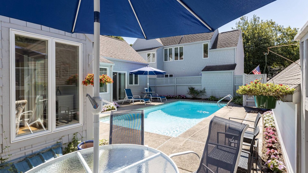 Mews Village Condo | Pool Villas- 2 bedroom, 2 bath, sleeps 4, heated pool, gas fireplace & grill