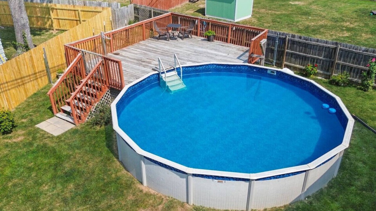Marquette Heights House | Poolside Palisade - A Fun Family Retreat for 6