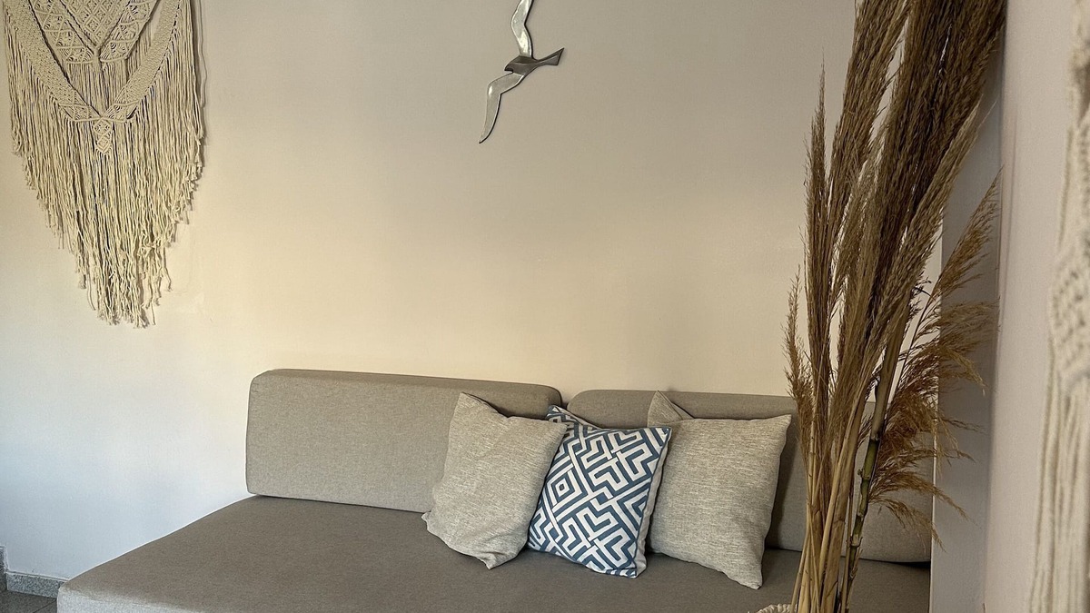 Agia Pelagia Apartment | POPIS MADES SEASIDE APTS (M1)!