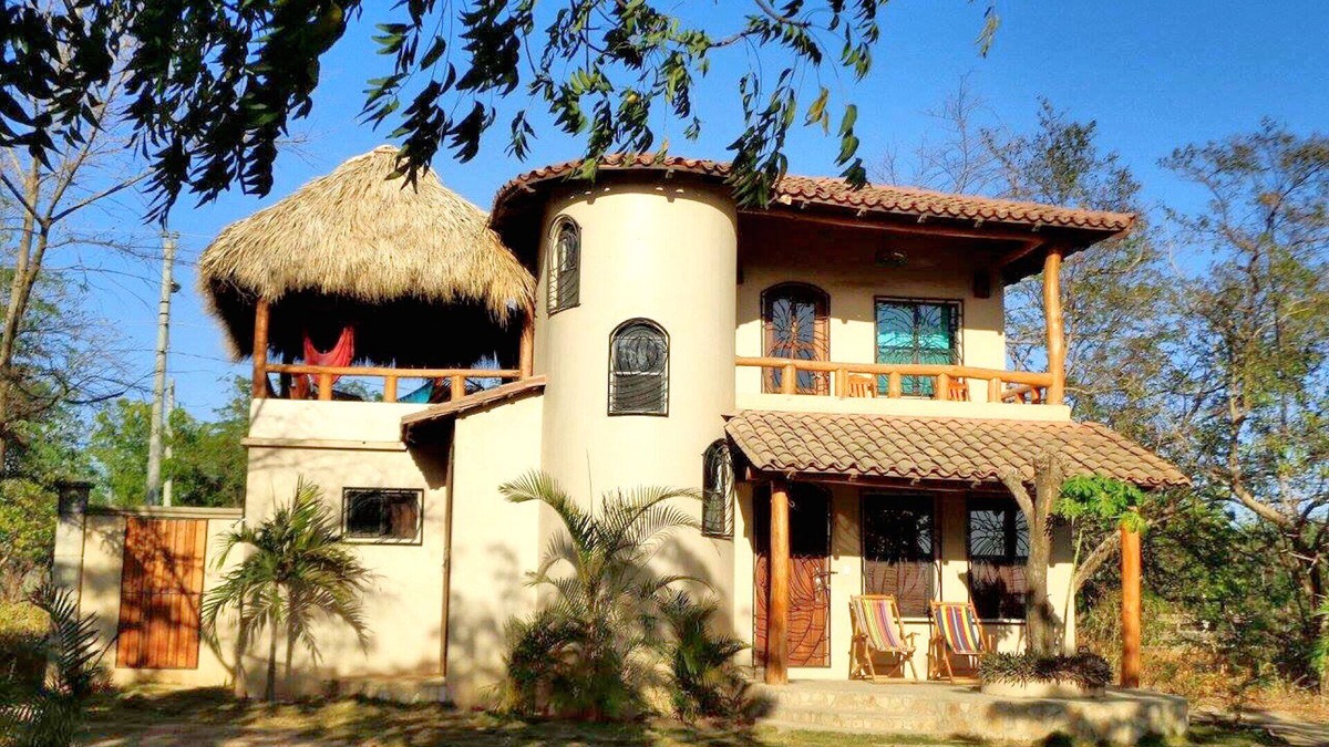 Popoyo House | Popoyo Palmeras 2Bed/2Bath Private community steps from beach/surf break