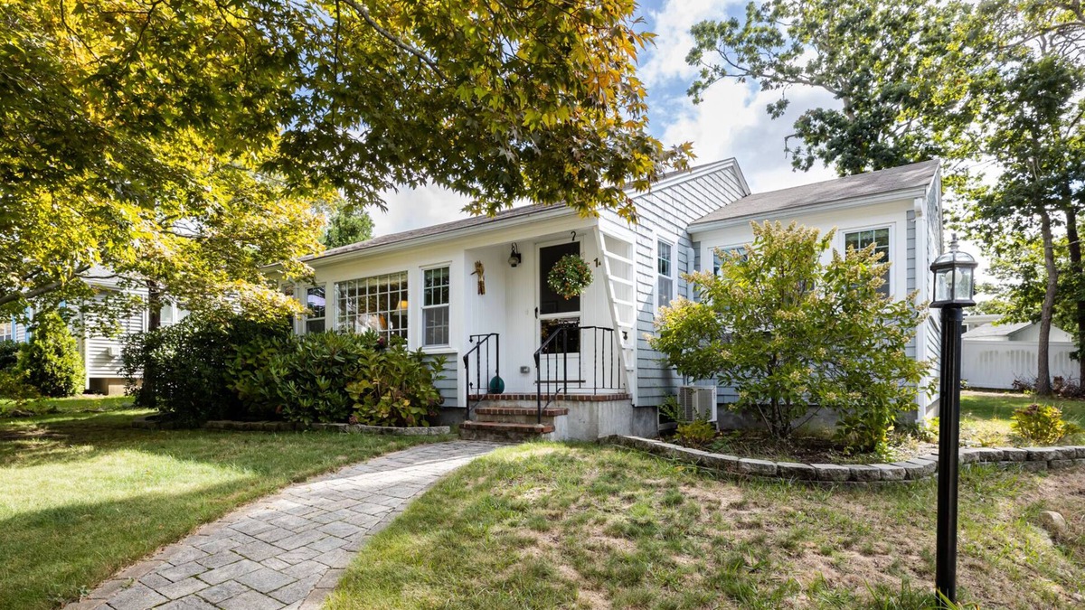 Popponesset House | Popponesset! 3 bed, 1 bath w/outdoor shower. Private beach.