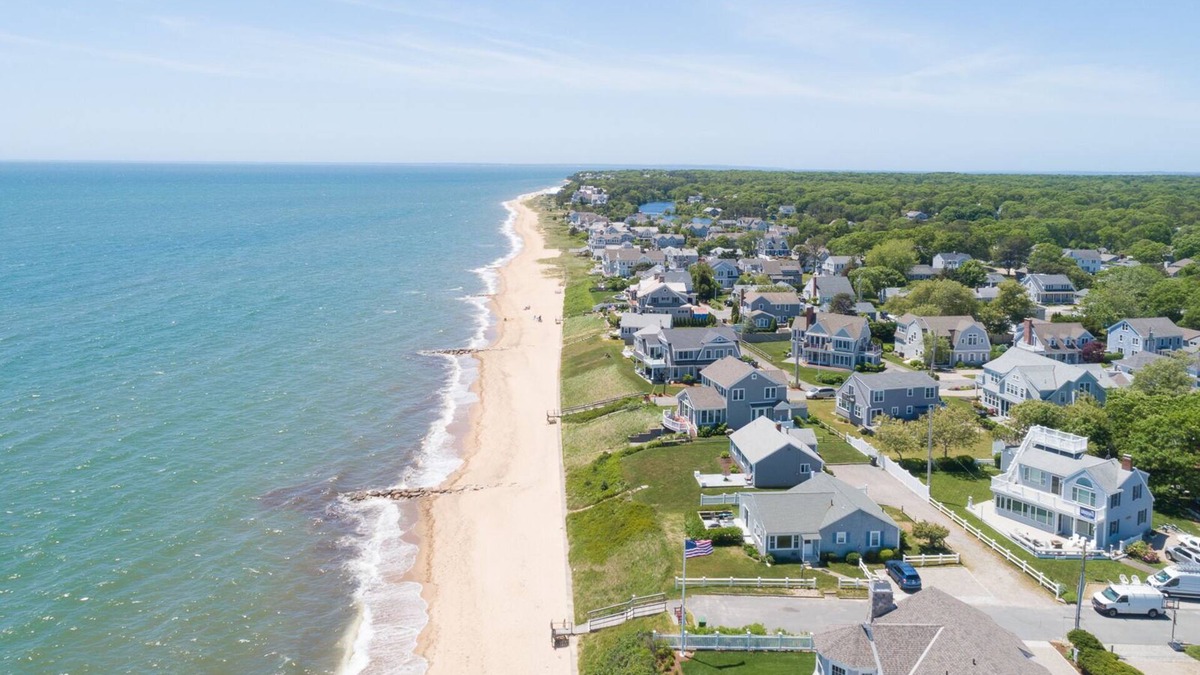 Popponesset Cottage | Popponesset-Beach Cottage, 2 bedrooms, 1.5 baths, Sleeps 4, outdoor shower