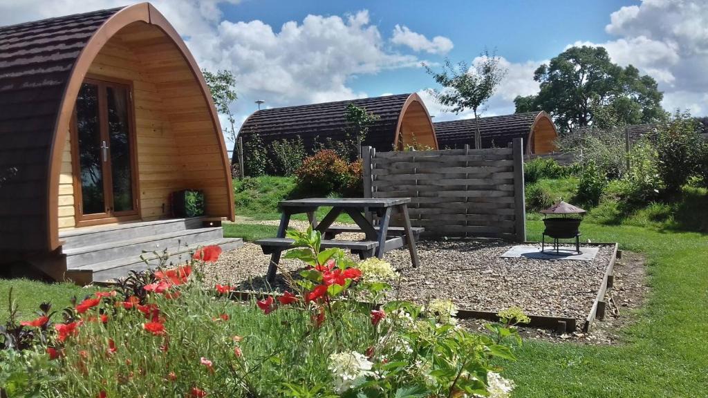 Chedworth Other | Poppy Glamping Pod