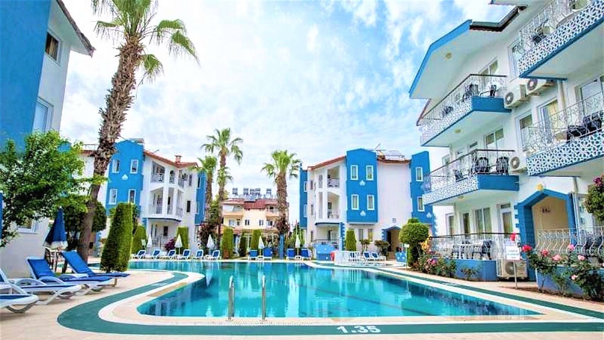 Side Apartment | Popular 1 bed apart home in central Side with many on site amenities facilities