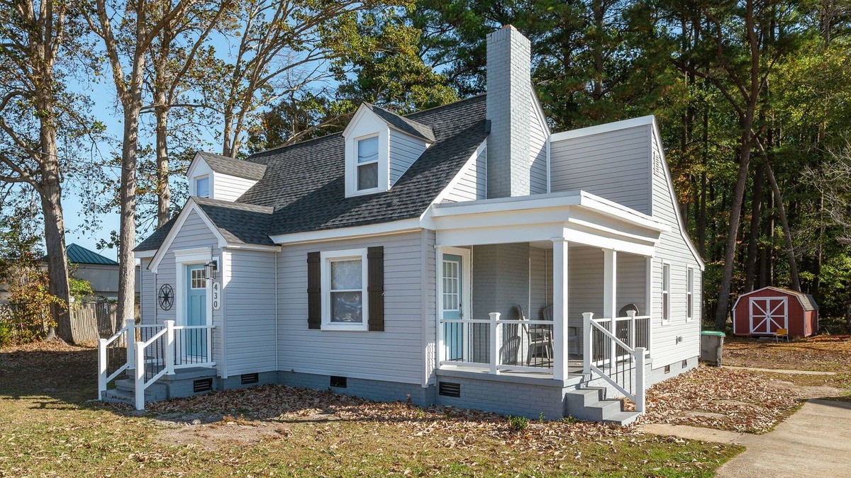 Poquoson House | Poquoson 4 bed, 2 bath! Great Langley Access!