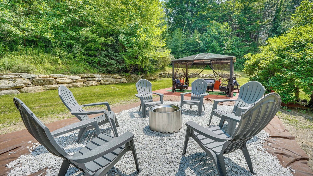 East Stroudsburg House | Porch & Fire Pit: Shawnee on Delaware Home!