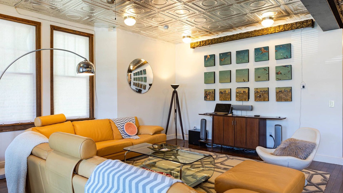 Mid-City House | Porch House W/Swim Spa/Pool &3 Big Screens To Enjoy