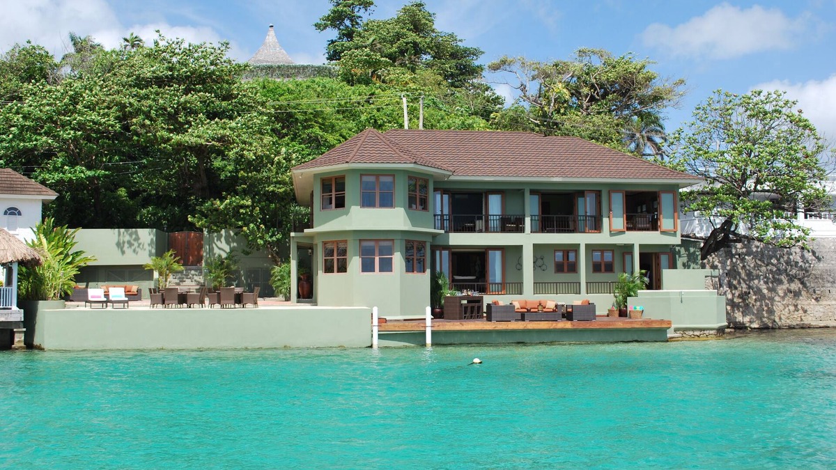 Port Antonio Villa | Port Antonio Seaside Villa in Jamaica SeaStar