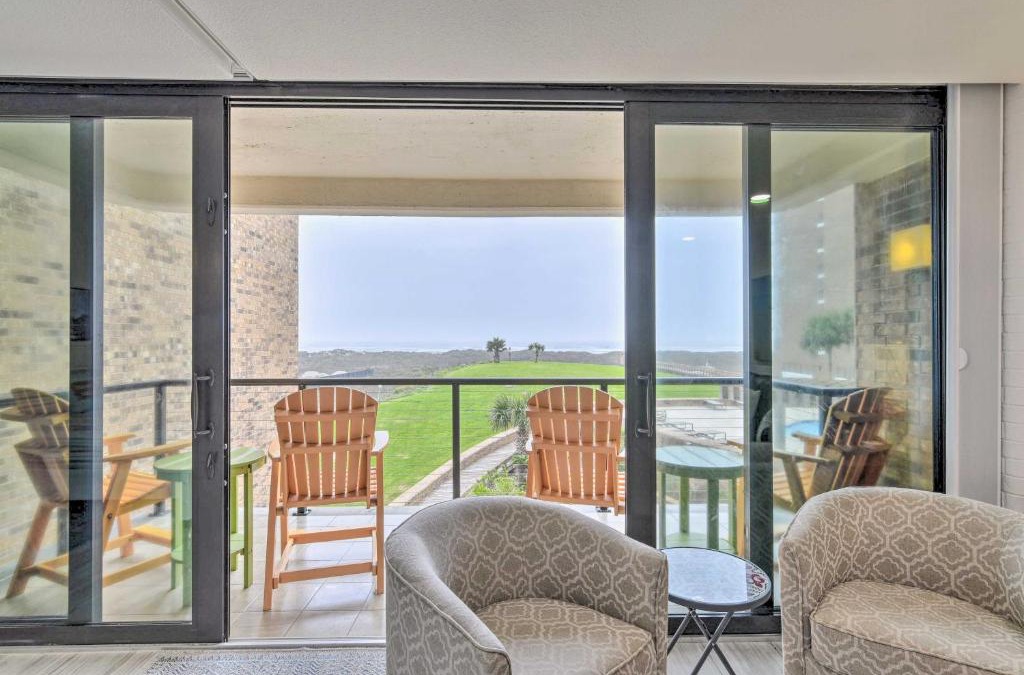 Port Aransas Apartment | Port Aransas Condo Community Perks, Walk to Beach