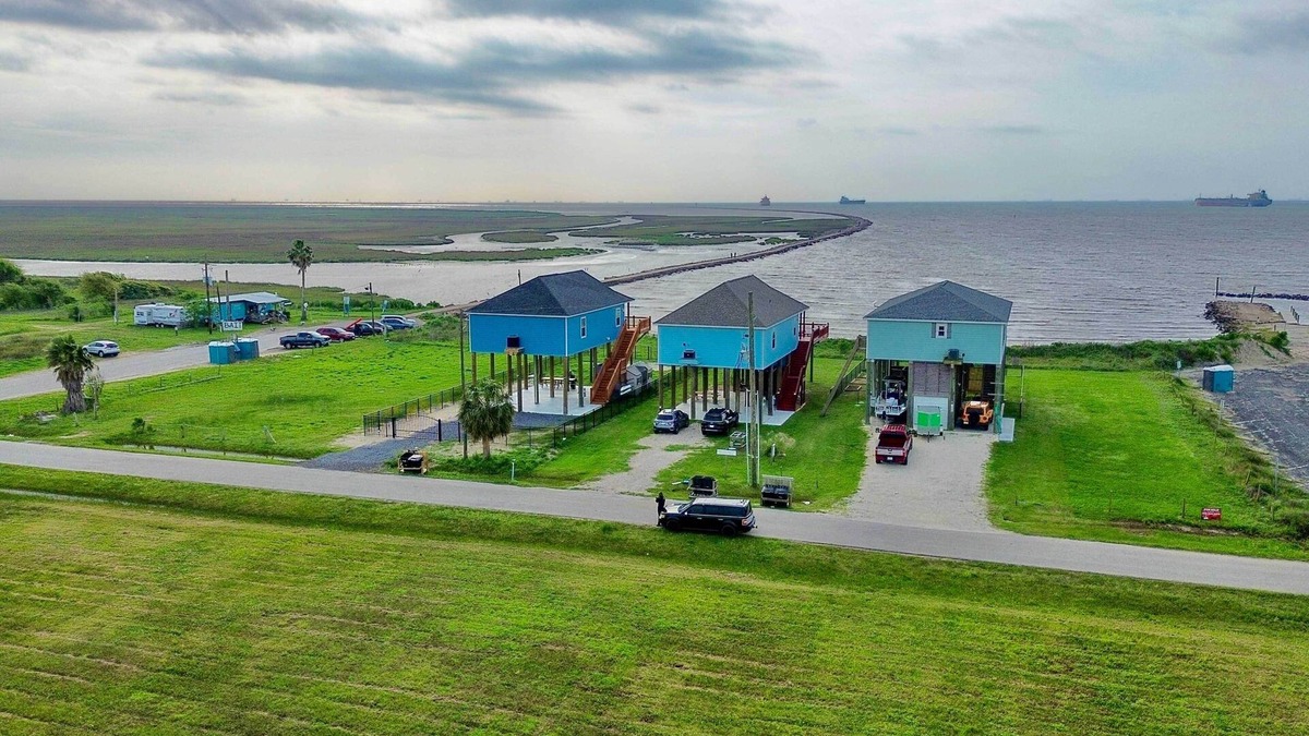 Galveston House | Port Bolivar Beach House w/Oceanfront Views!