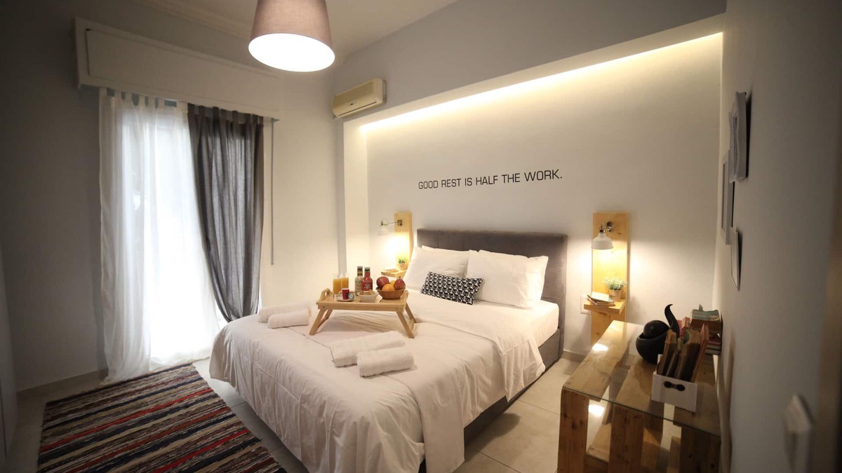 Piraeus Apartment | Port Crossroad Apt in Piraeus