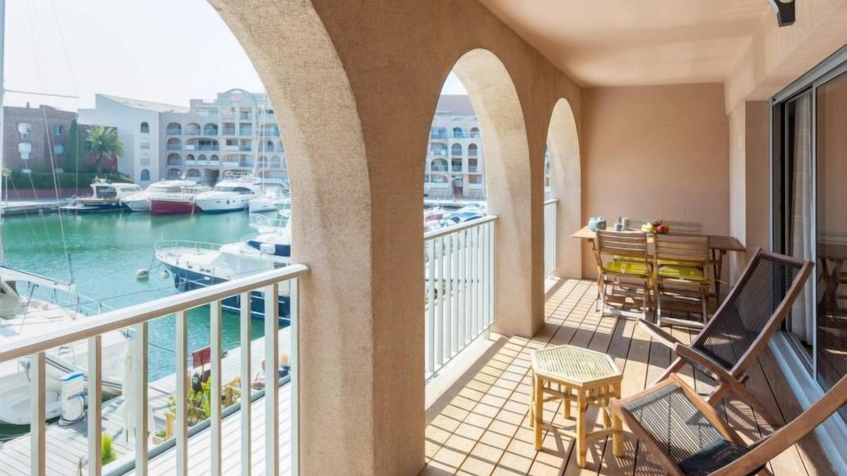Toulon - Hyeres Apartment | Port de la Gavine I by Interhome