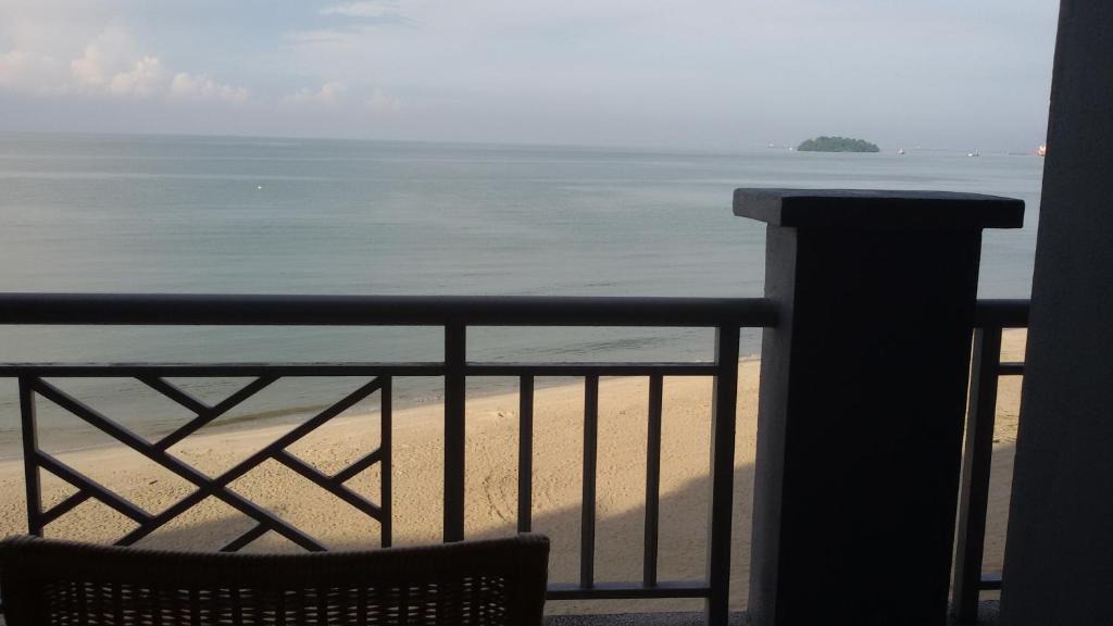 Taman Haji Zainal Apartment | Port Dickson apartment, marina bay view