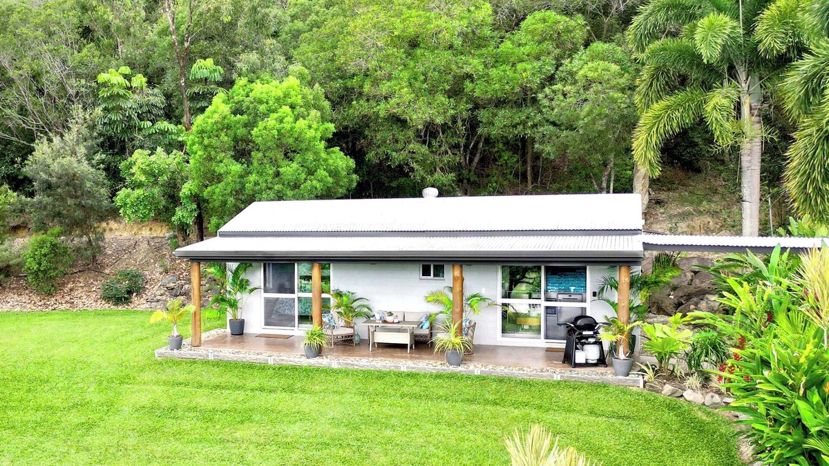 Mowbray Cottage | Port Douglas~Hidden Gem~Trezise Cottage in Mowbray
