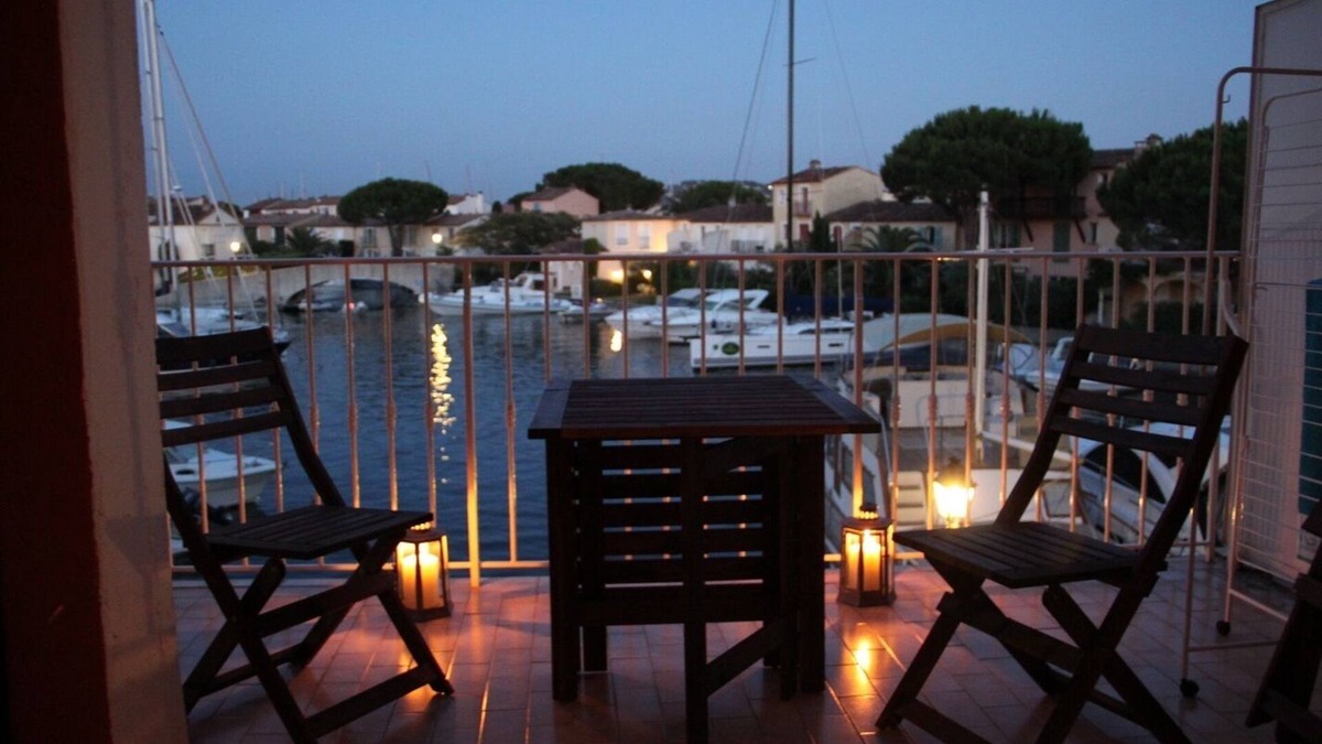 Port Grimaud Apartment | Port Grimaud: Studio 2-4pers. overlooking Port Grimaud channels Terrace South East