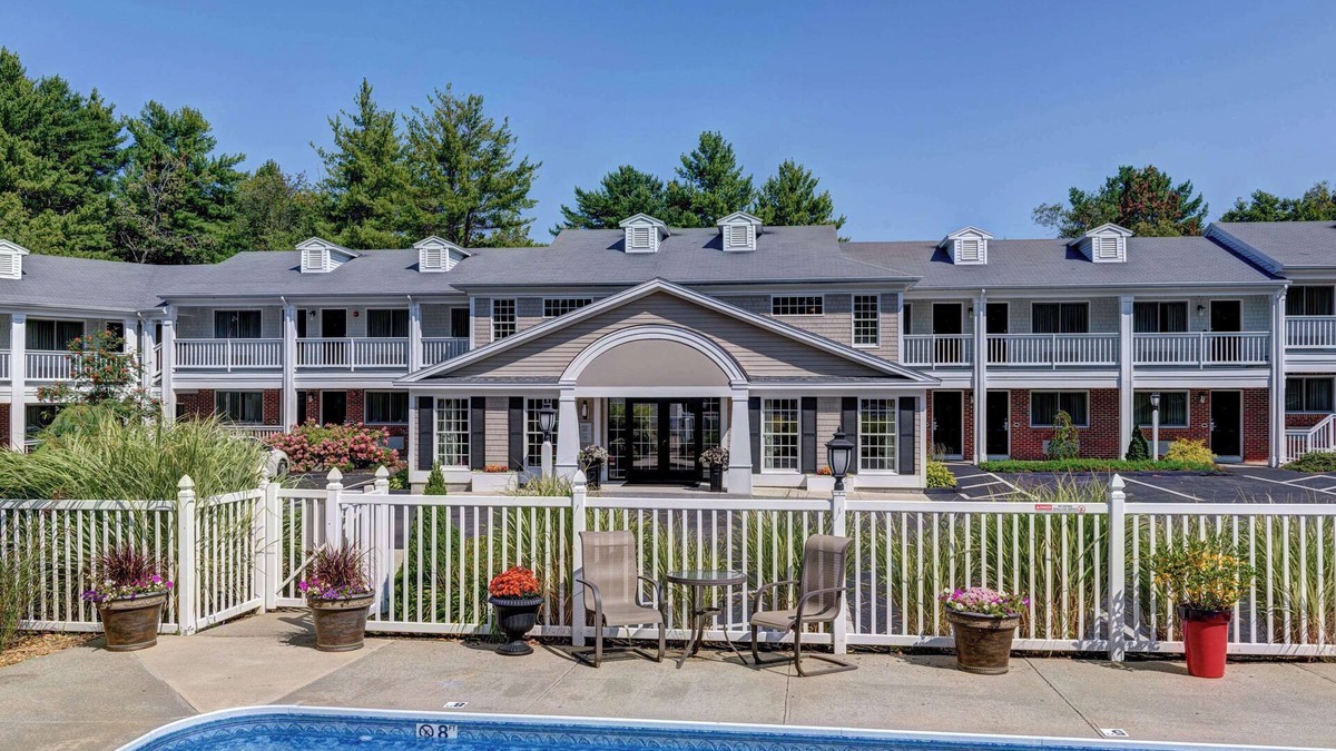 Kennebunk Hotel | Port Inn & Suites Kennebunk, an Ascend Collection Hotel