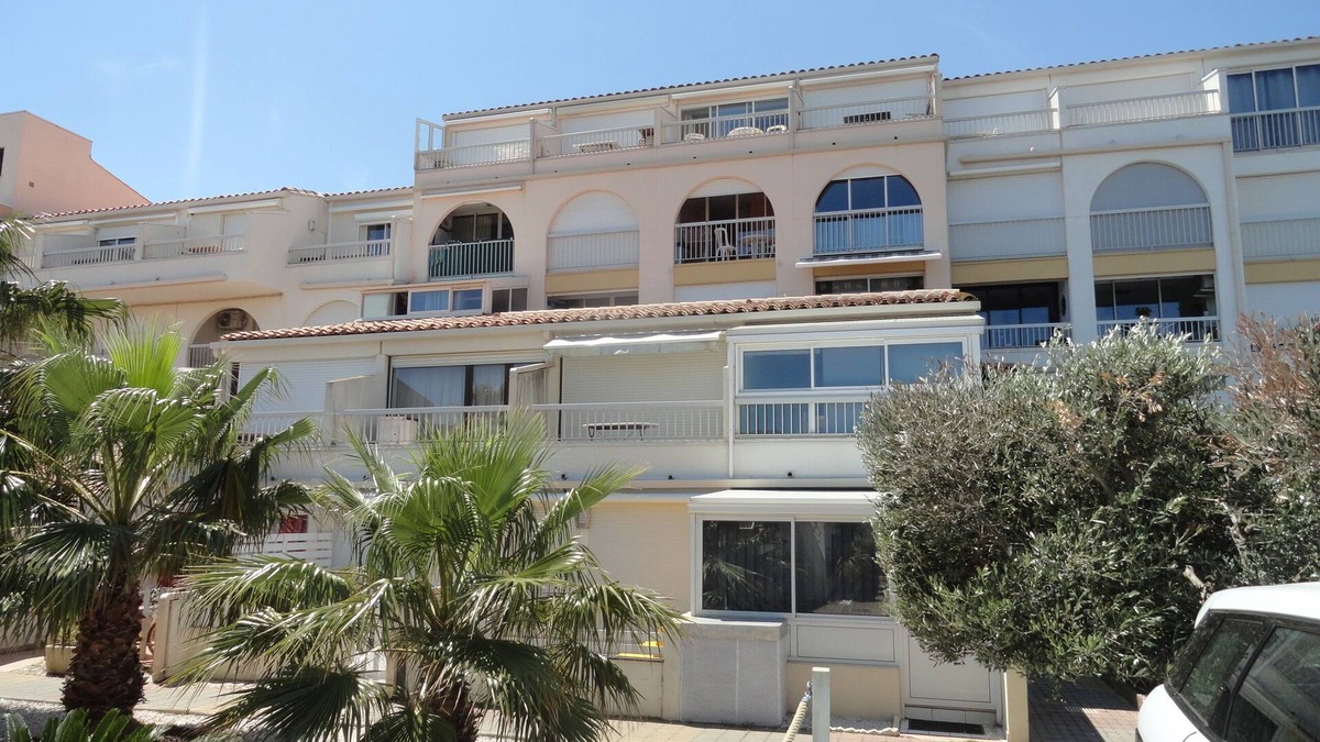 Naturist Village Apartment | Port-Soleil Naturist Village