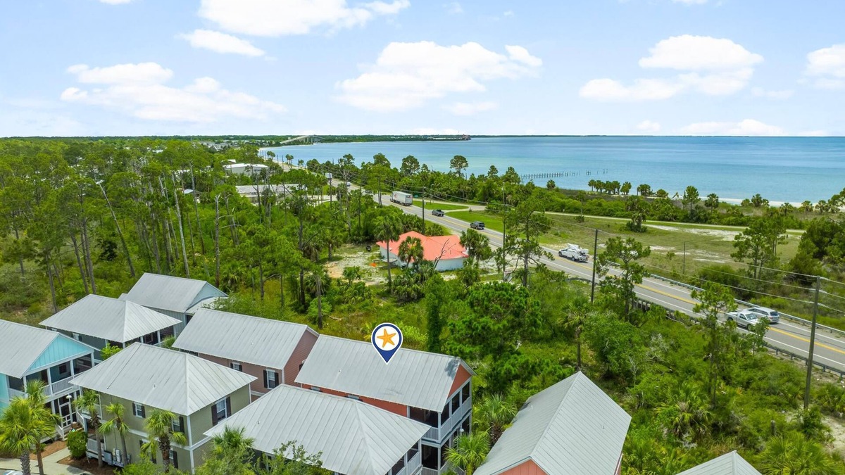 Port St. Joe House | Port St Joe Beach House Sandy Toes - Pet Friendly, Pools, Beach, Sleeps 6