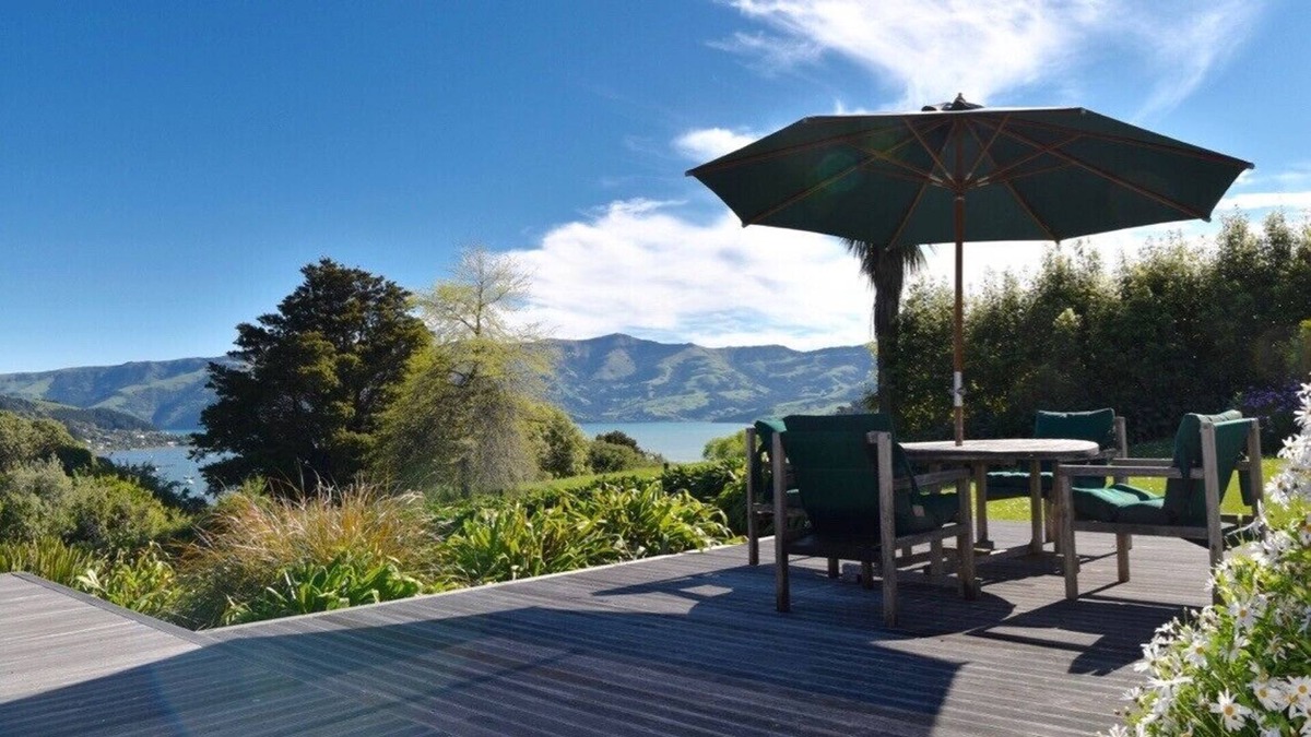Akaroa Cottage | Port Watch - Akaroa Holiday Home