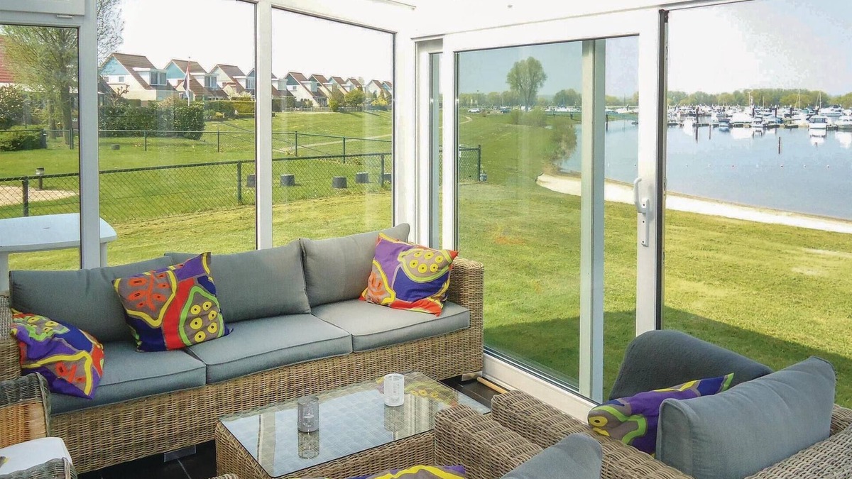 Stevensweert House | Porta Isola - Villa Water 105