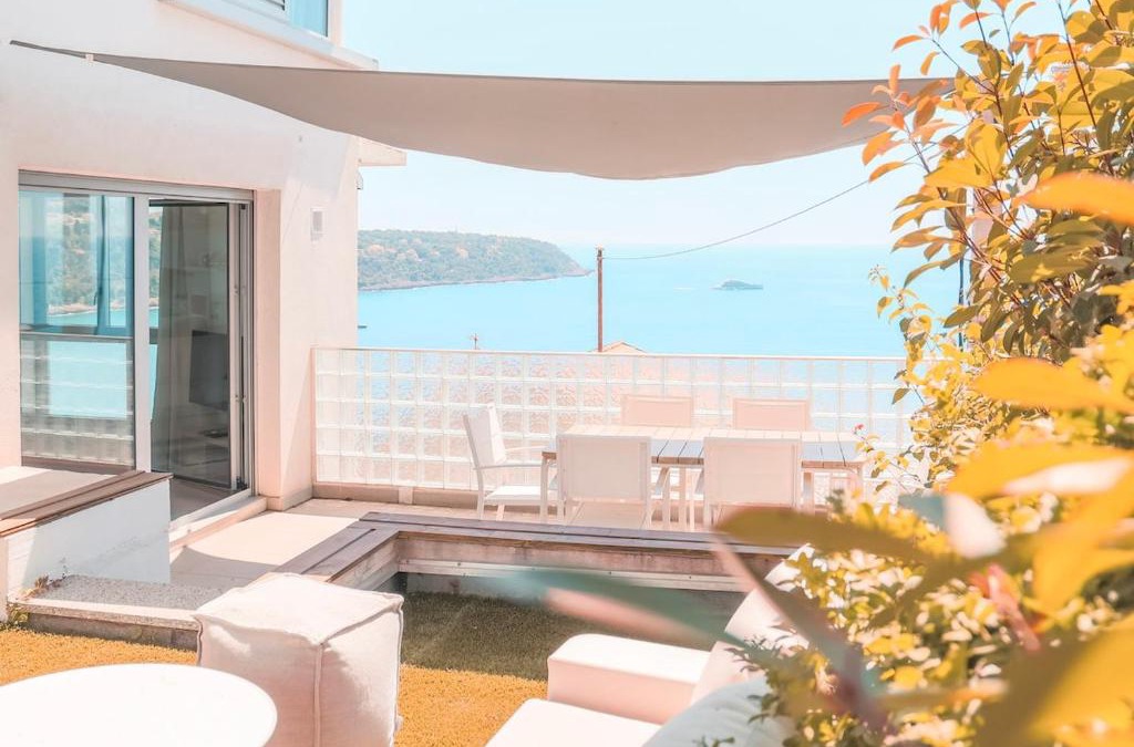 Roquebrune-Cap-Martin Apartment | Porte de Monaco, Duplex avec terrasse et parking