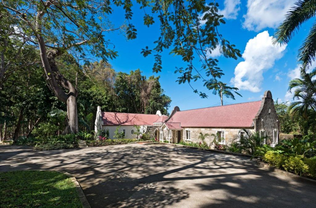 Porters Villa | Porters Villa by Blue Sky Luxury
