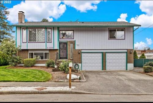 North Gresham House | Portland Charming Home