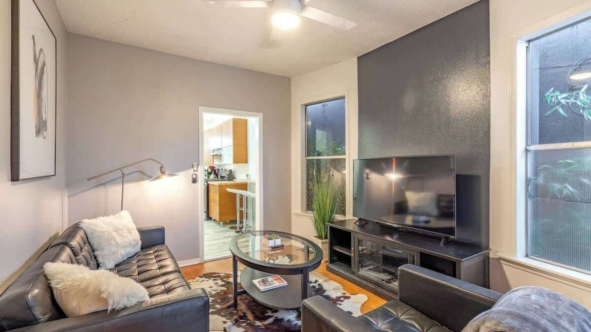 Hosford-Abernethy House | Portland Gem 3BR Backyard AC Best Location