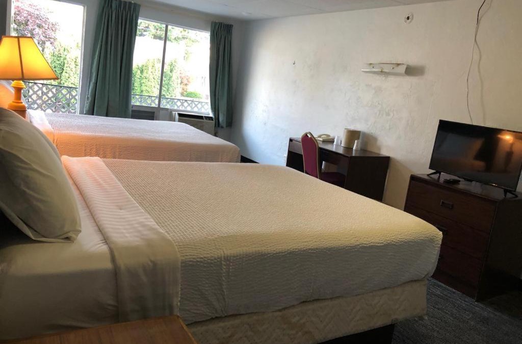 Overlook Hotel | Portland Super Value Inn