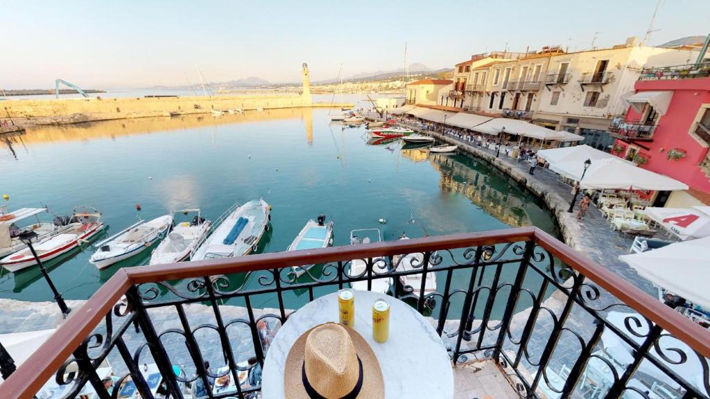 Old Town Rethymnon Apartment | Porto Enetiko Suites