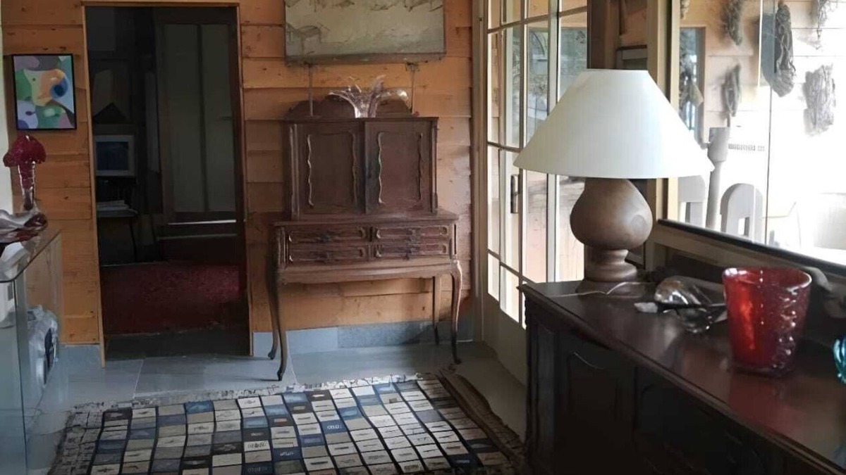 Embu das Artes House | Portuguese Chalet