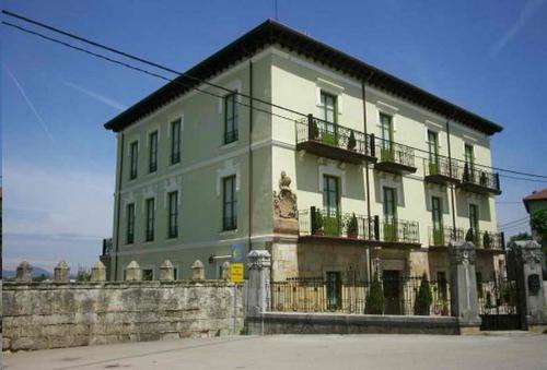 Colindres Hotel | Posada Casa de Valle