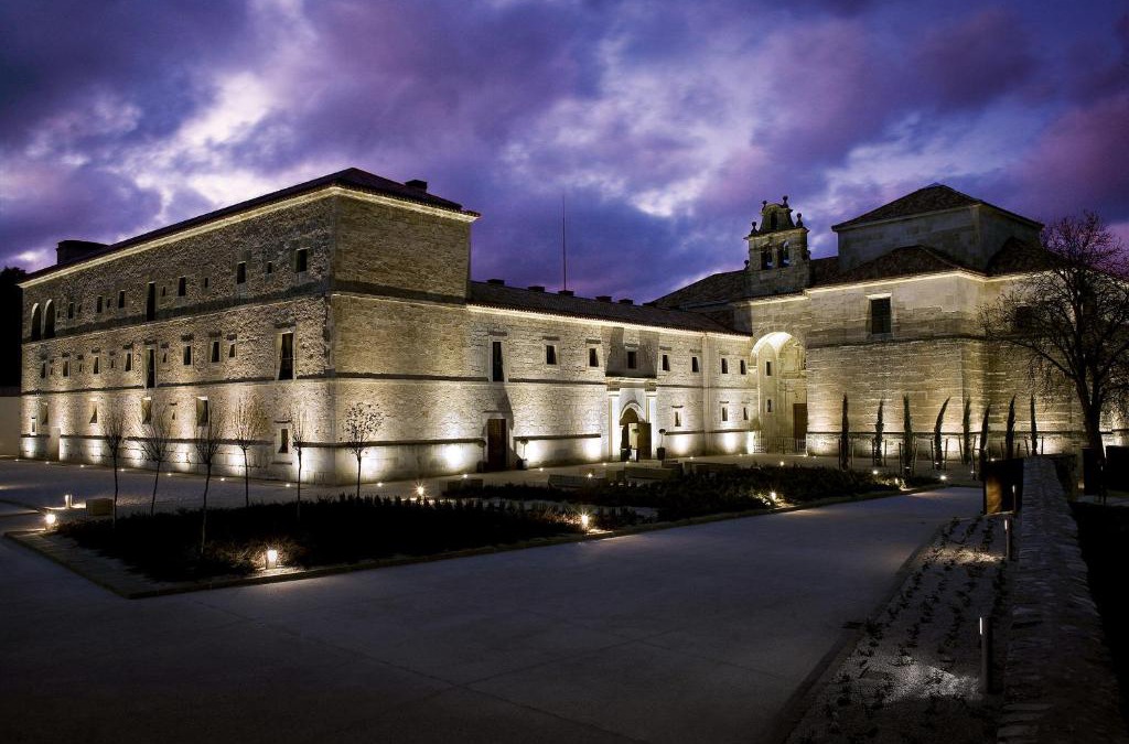 Santo Domingo de Silos Hotel | Posada Real Convento San Francisco