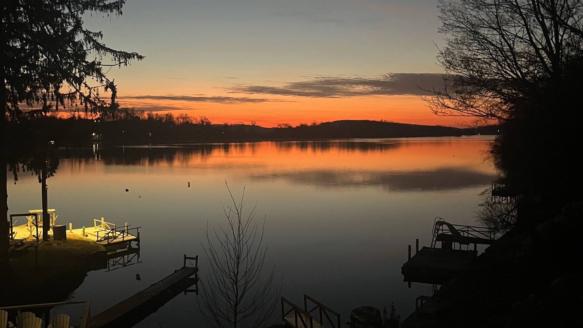 New Fairfield House | Position "A".Perfect Family Get Away