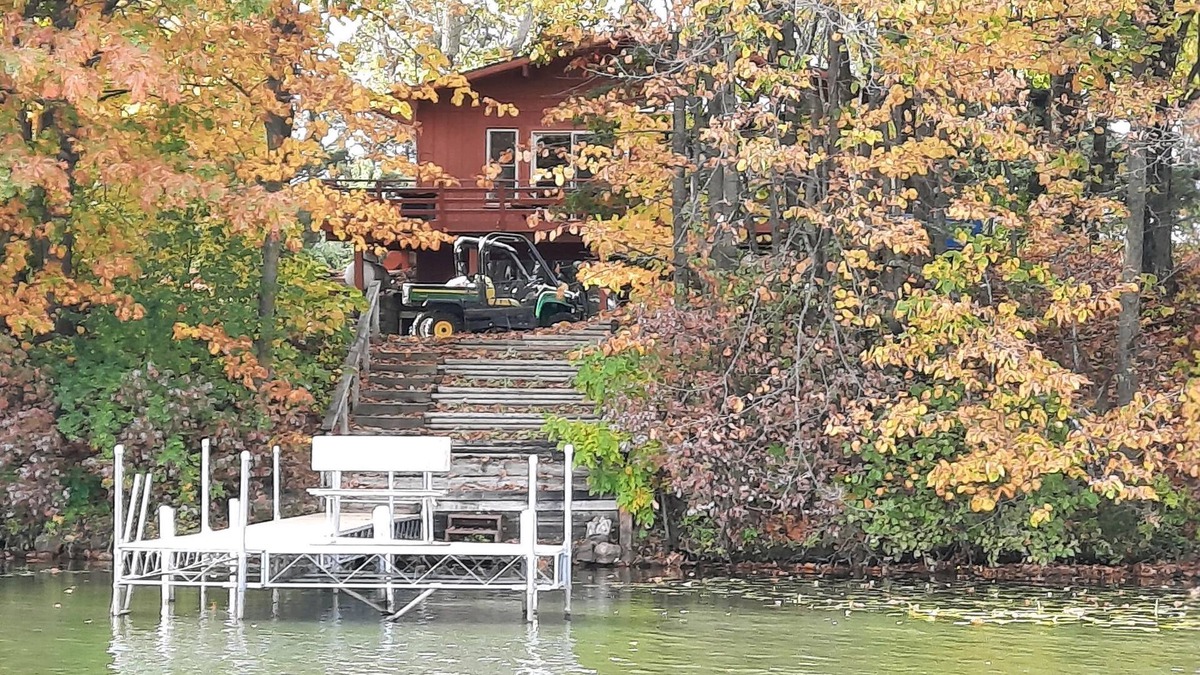 Sand Creek Cabin | Poskin Lake Getaway Cabin Lakefront access and beautiful sunrise
