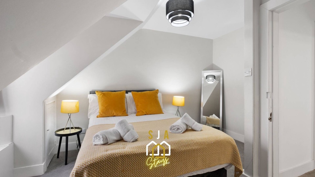 Central Aberdeen Apartment | Posset House - 3 Bed Apartment in Aberdeen