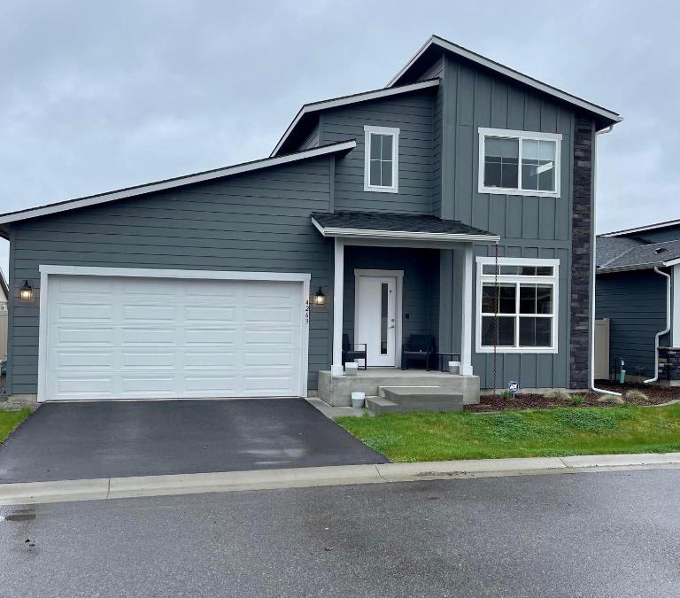 Post Falls House | Post Falls Hideaway New 4 Bedroom Home Short Term