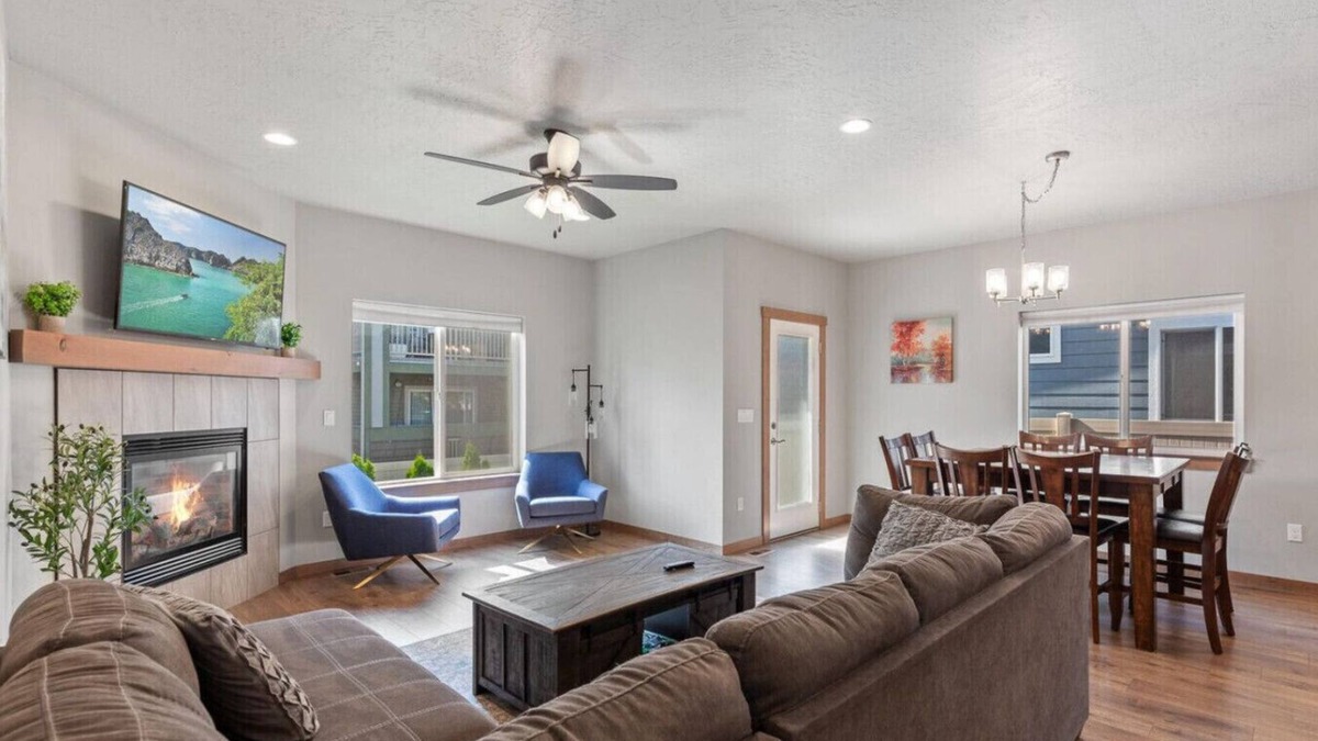 Post Falls House | Post Falls Hideaway New 4 Bedroom Home Short Term