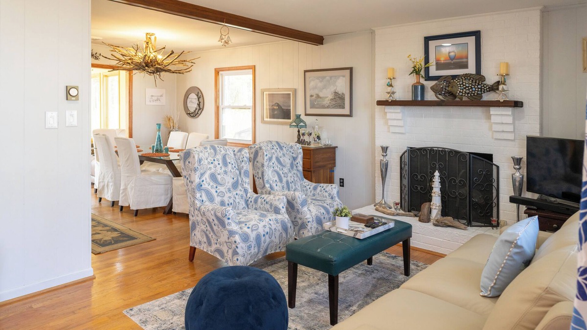 Hague House | Potomac River house w/beach access. Pet friedly!
