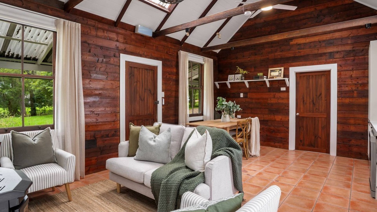 Alpine House | Pottery Cottage, Alpine, Southern Highlands