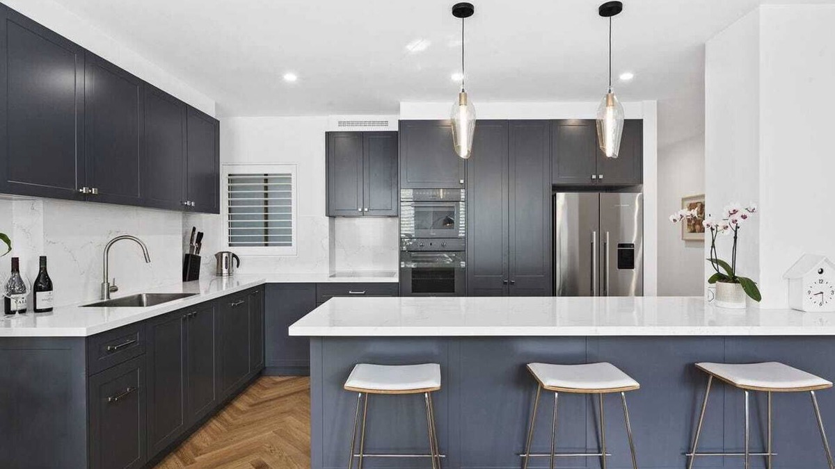 Woolloomooloo Apartment | Potts Point — Stylish and Spacious Retreat 2BR
