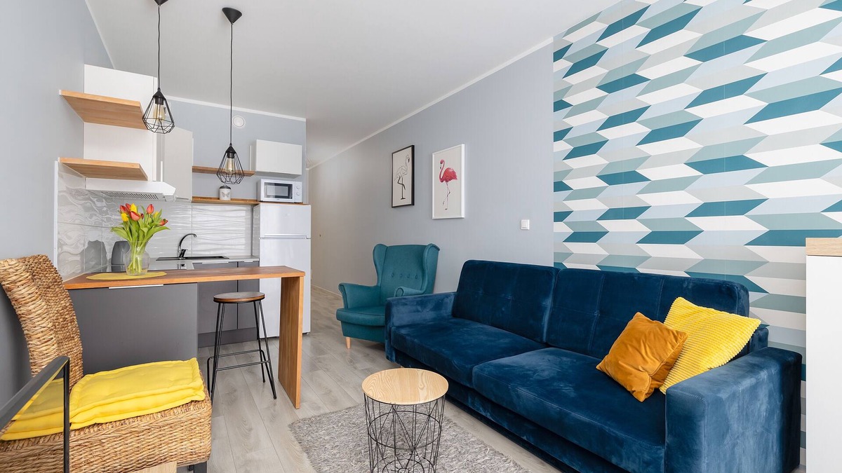 West Pomeranian Voivodeship Apartment | Potulicka Yellow Studio