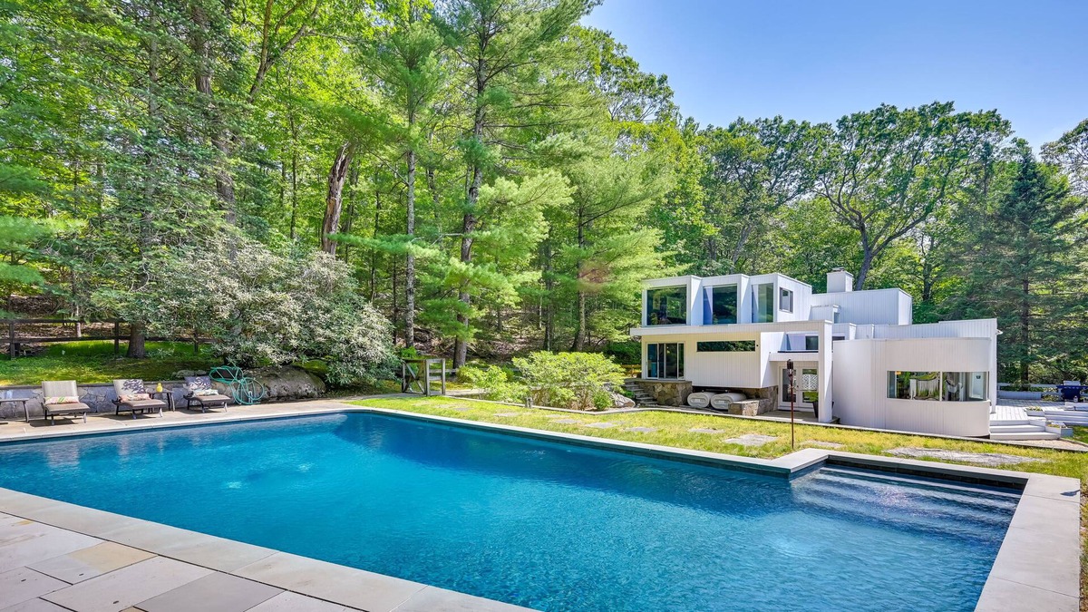 Scotts Corners House | Pound Ridge Sanctuary: Custom Build, Private Pool!