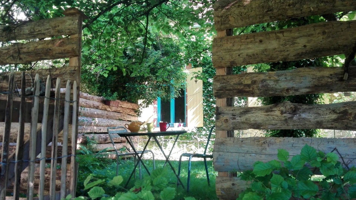 Chamesson Cottage | Pour les Curieux D'art et de Nature, au Coeur D'un Univers Artistique