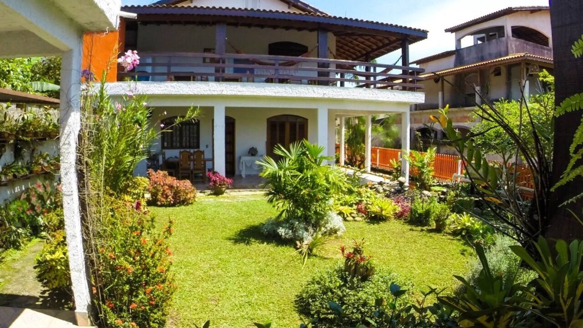 Pereque House | Pousada between Paradise located on the border between Angra and Paraty