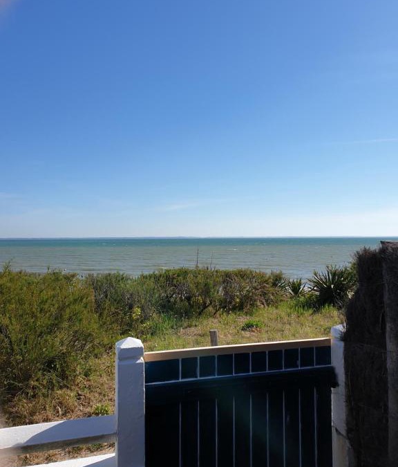 Noirmoutier-en-l'Ile House | Pousse le portail et pose toi sur la plage