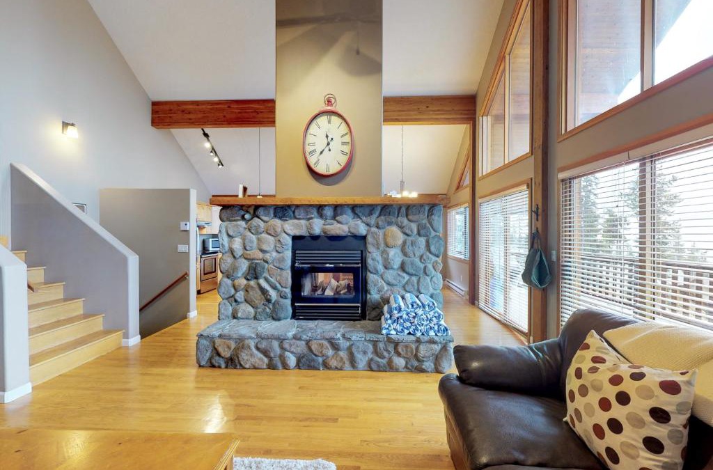 Snow Pine Estates Ski Chalet | Powder Paradise